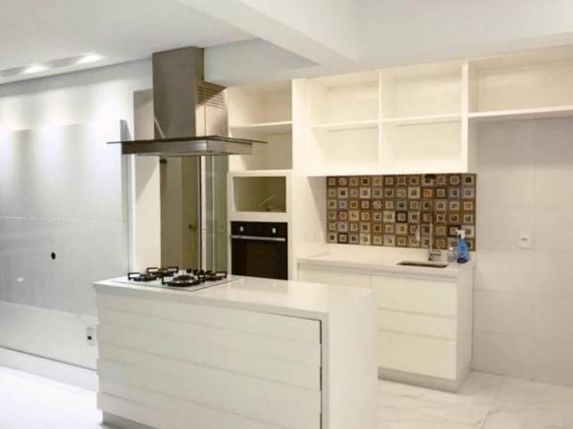 APARTAMENTO FINAMENTE DECORADO