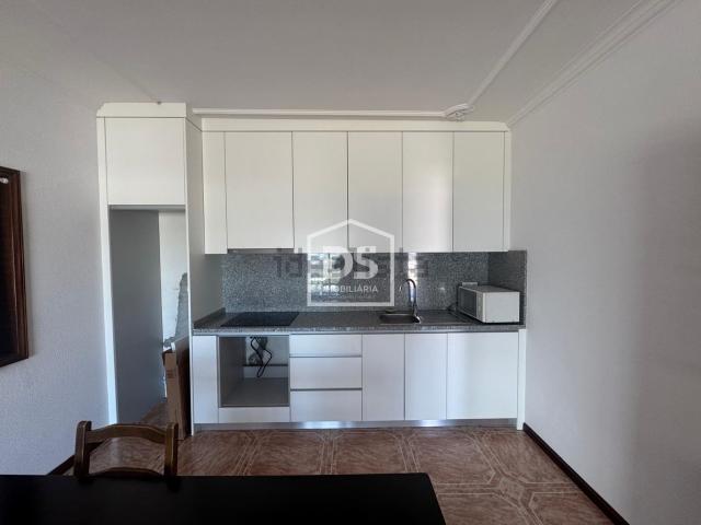 Apartamento, Figueiras e Covas