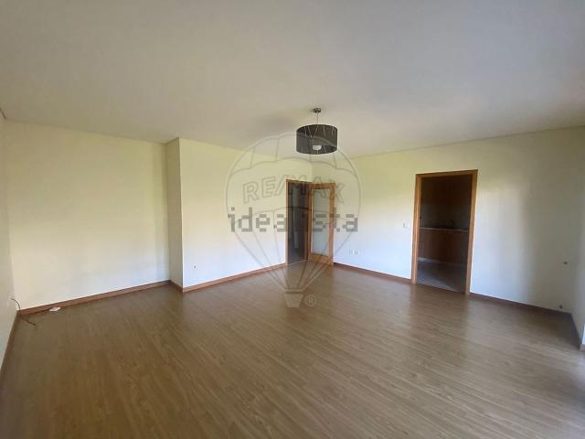 Apartamento, Fonte Arcada e Oliveira
