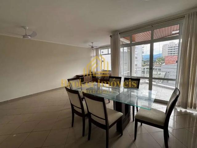 Apartamento frente ao mar no edifício málaga no jardim aruan