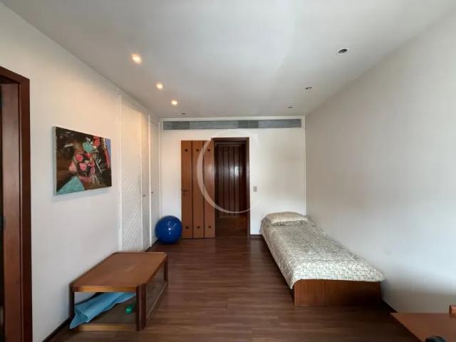 Apartamento frente mar com 3 quartos 2 suítes, 373 m². Vieira souto Ipanema