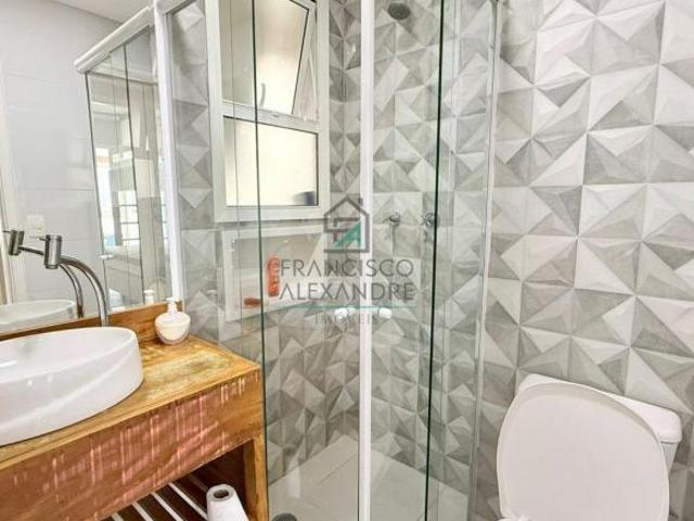 Apartamento frente mar em Bertioga SP