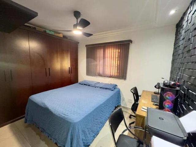 Apartamento funcional com 2 dormitórios, planejados na cozinha e sacada