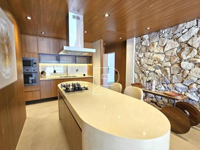 Apartamento Garden com 3 dormitórios à venda, 174 m² por R$ 1.983.800,00 Granja Viana Cotia/SP