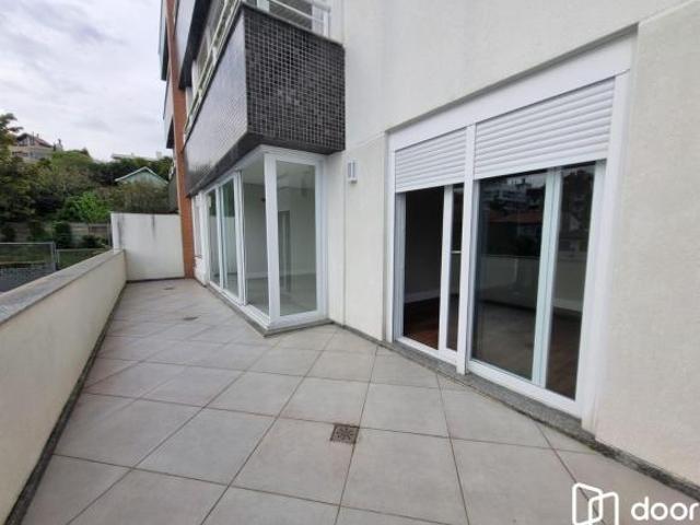 Apartamento garden com 3 suites no Cristal