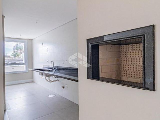 Apartamento Garden de 03 suítes e 03 vagas de garagem coberta no bairro Cristal em Porto Alegre RS