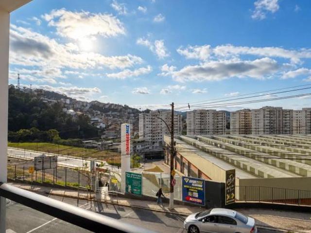 Apartamento Garden de Frente com 2 Quartos, 1 Suíte e Área Externa no Vale do Ipê 106 m²