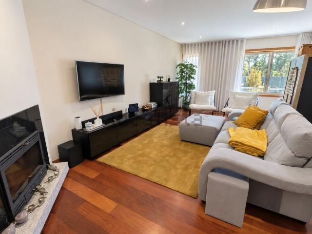 Apartamento, Grijó