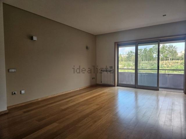Apartamento, Grijó