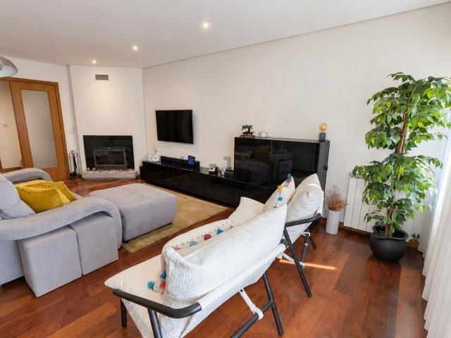 Apartamento, Grijó