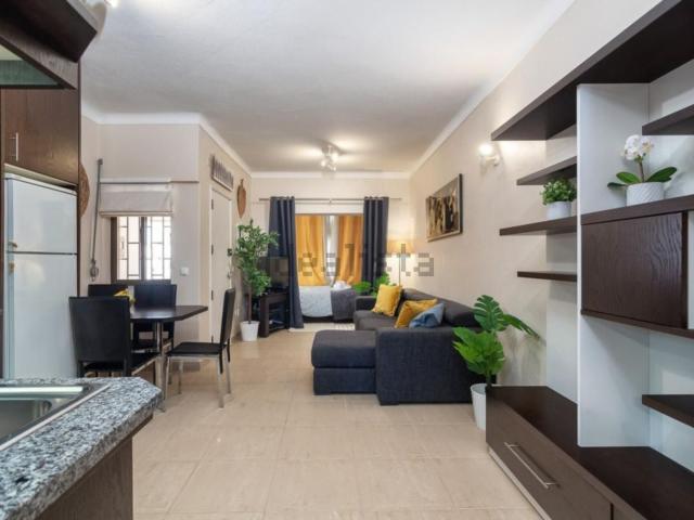 Apartamento, Guia