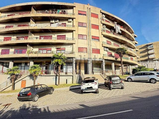 Apartamento, Idães