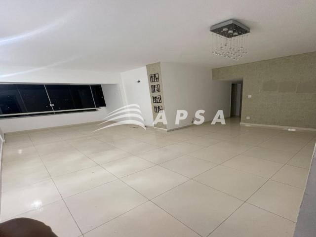 Apartamento in R ALBERTO FIUZA