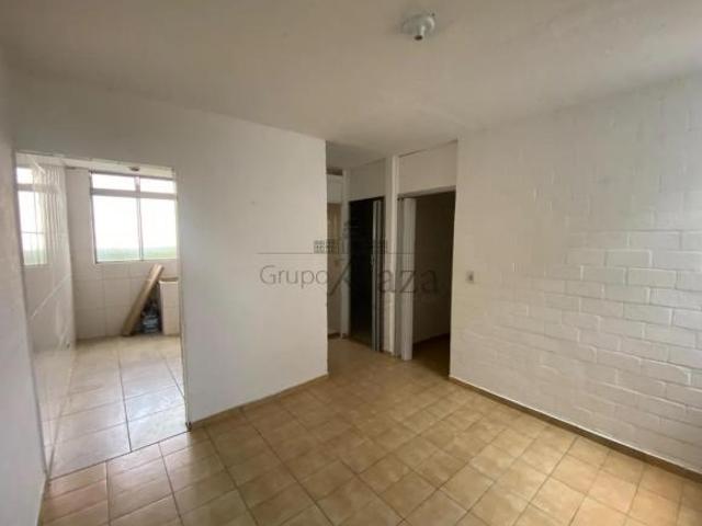 Apartamento Integração Conjunto Habitacional Vila Industrial 2 Dormitórios 42m²