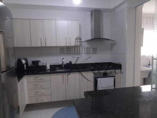 Apartamento Jacareí Centro Condomínio Diamond 3 Dormitórios 93m²