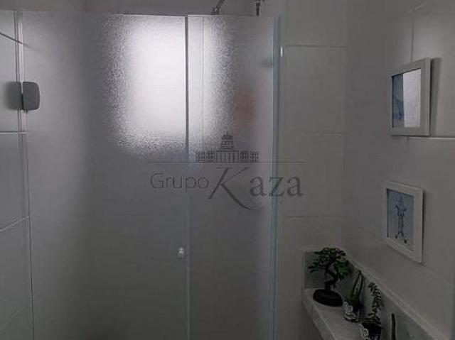 Apartamento Jacareí Centro Condomínio Diamond 3 Dormitórios uma suíte 93m²