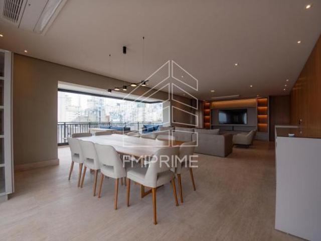 Apartamento Jardim América 226m² 3 suites e 4 vagas de garagem