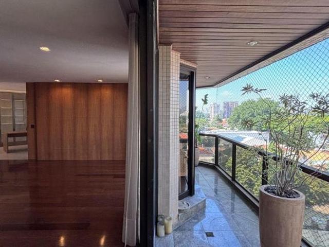 Apartamento Jardins, 4 suítes, vista incrível, 345 m², 4 vagas