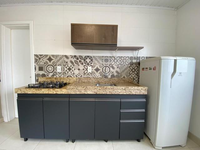 Apartamento JK / Kitinete com 1 dormitório, 31.00m² para locação por R$ 1.200,00 Vila Nova Novo Hamburgo/RS