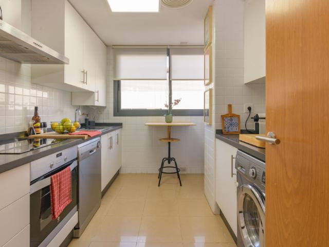 Apartamento junto a María Zambrano profesionales