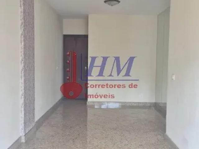 Apartamento junto a Praça Avai Dois quartos com dependência
