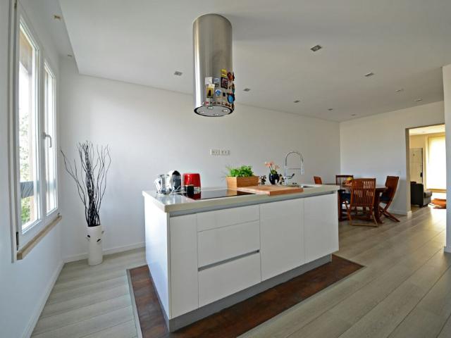 Apartamento junto a Praia, Nato e SBE