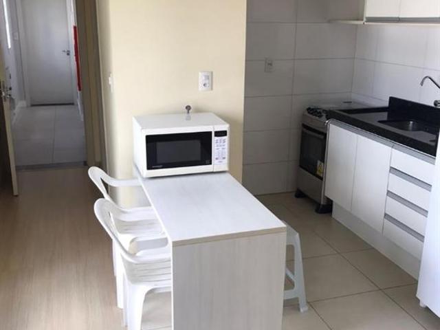Apartamento Kitinete Semimobiliado
