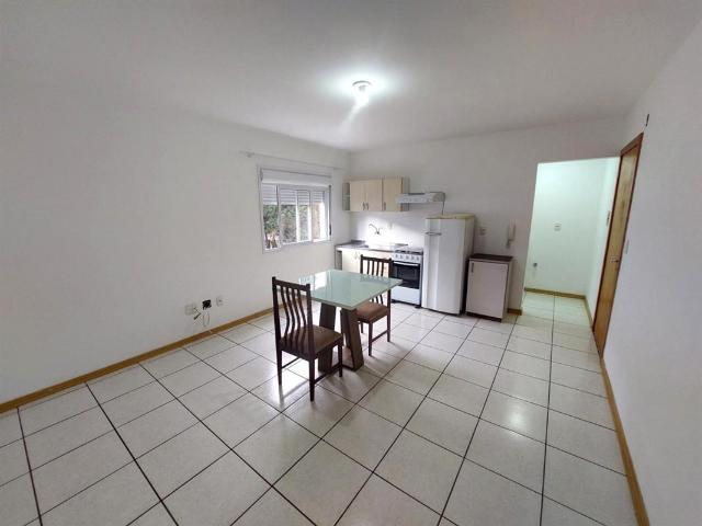 Apartamento Kitinete Semimobiliado