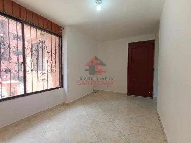 APARTAMENTO LA FLORESTA CERCA EST. METRO STA. LUCIA