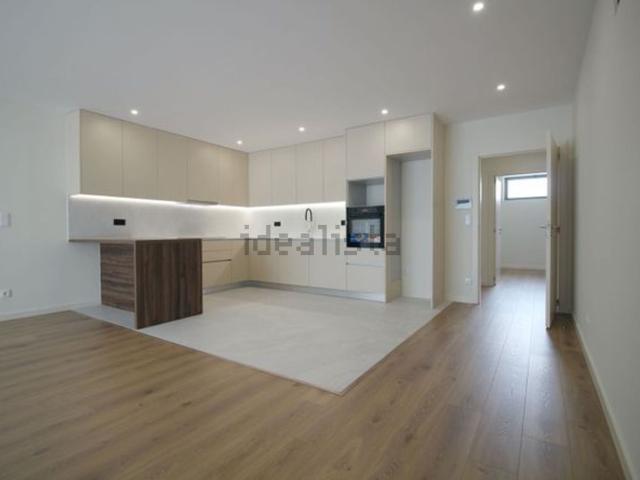 Apartamento, Lago
