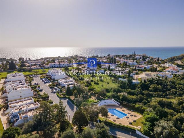 Apartamento, Lagoa e Carvoeiro