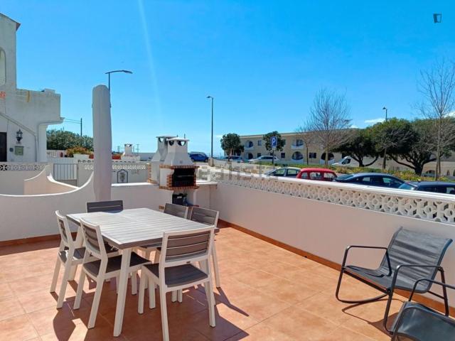 Apartamento, Lagoa e Carvoeiro