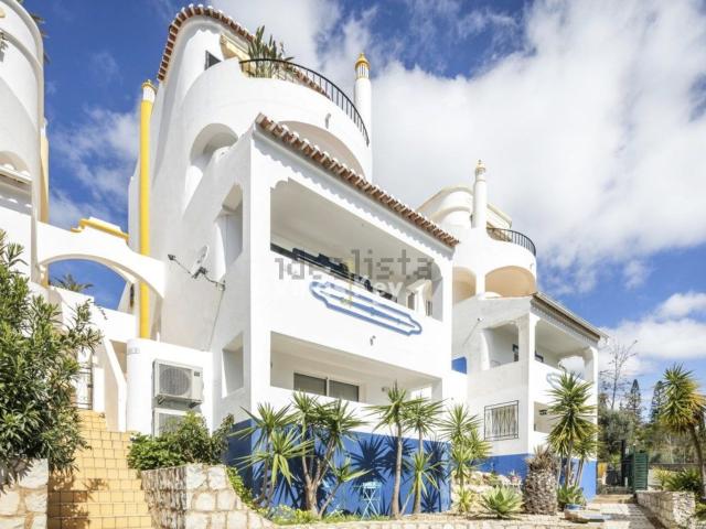 Apartamento, Lagoa e Carvoeiro