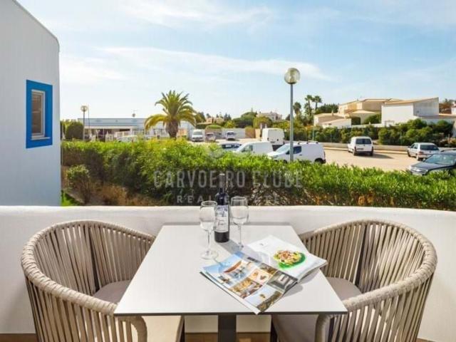 Apartamento, Lagoa e Carvoeiro