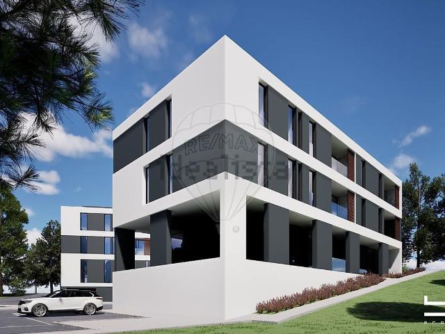 Apartamento, Lagoa e Carvoeiro