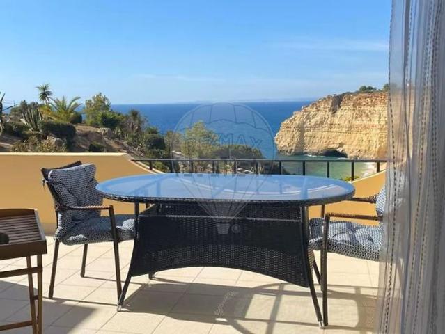 Apartamento, Lagoa e Carvoeiro