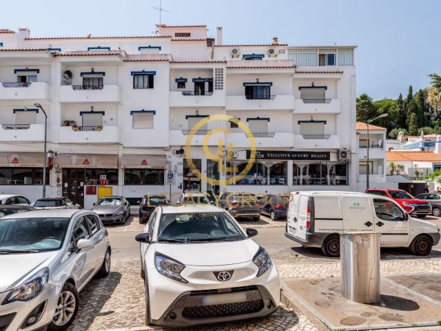 Apartamento, Lagoa e Carvoeiro