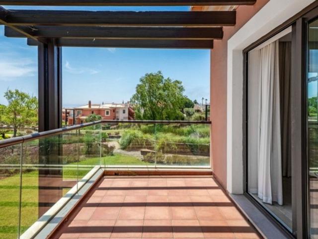 Apartamento, Lagoa e Carvoeiro