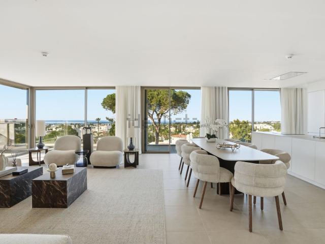 Apartamento, Lagoa e Carvoeiro