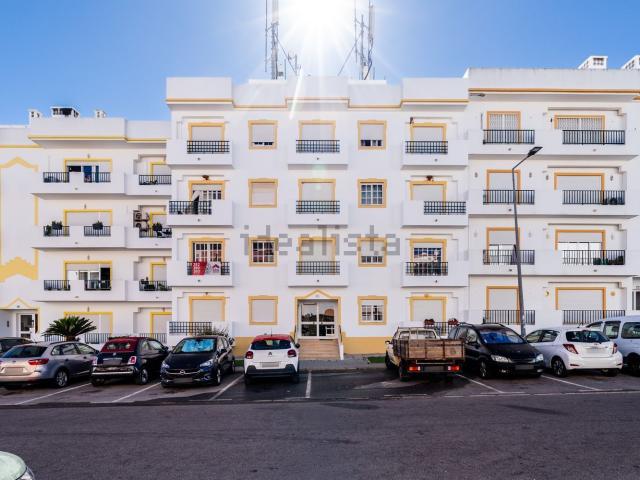 Apartamento, Lagoa e Carvoeiro
