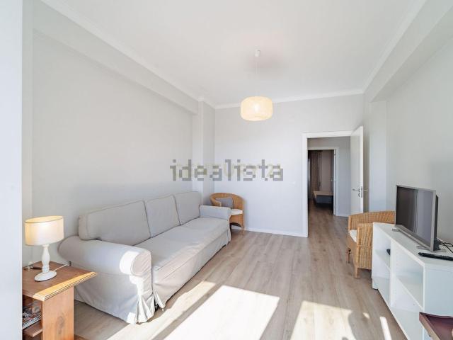 Apartamento, Laranjeiro e Feijó