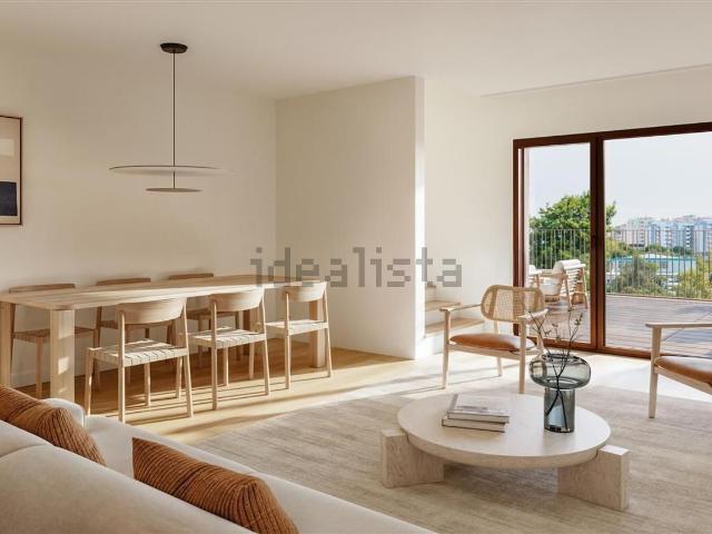 Apartamento, Laranjeiro e Feijó
