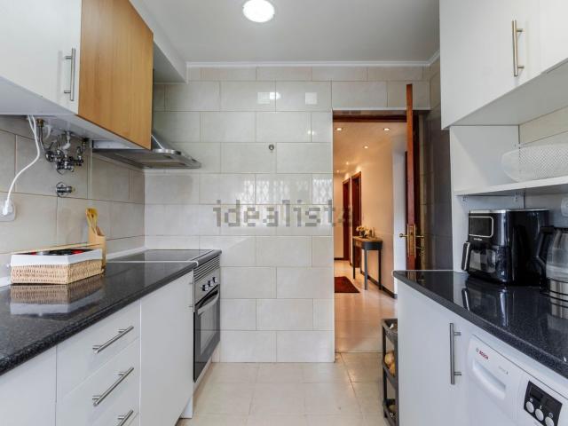 Apartamento, Laranjeiro e Feijó