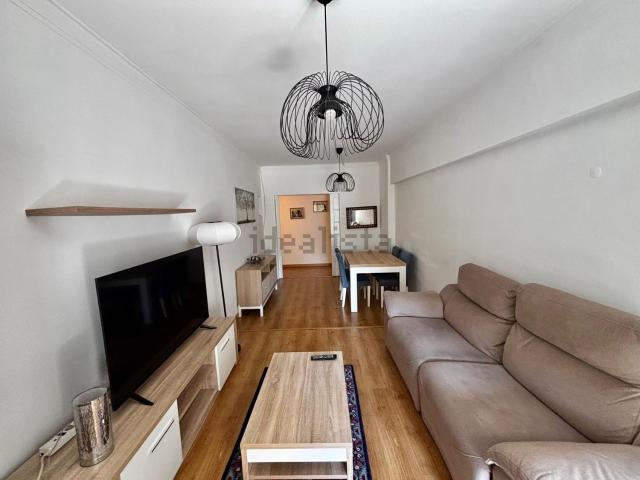 Apartamento, Laranjeiro e Feijó