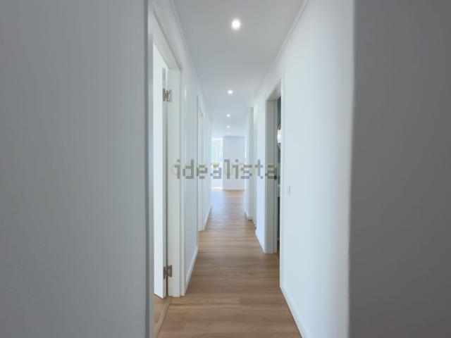 Apartamento, Laranjeiro e Feijó