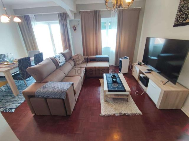 Apartamento, Laranjeiro e Feijó