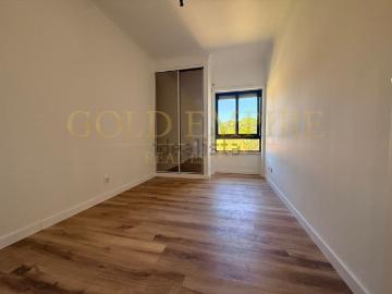 Apartamento, Laranjeiro e Feijó