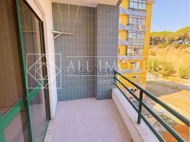 Apartamento, Laranjeiro e Feijó
