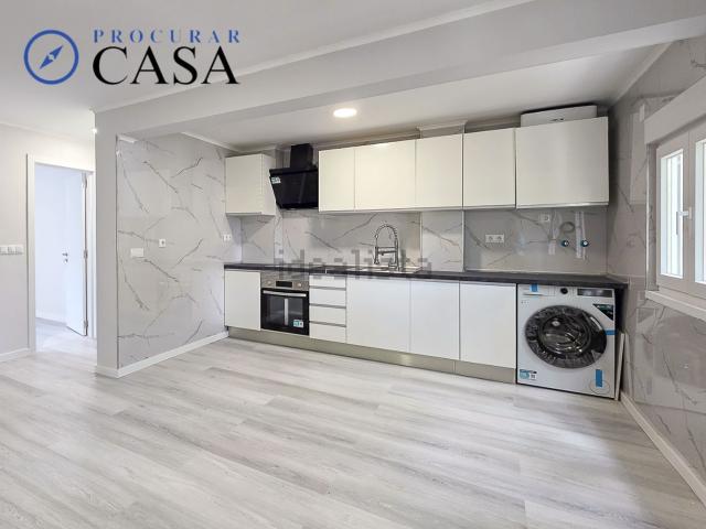 Apartamento, Laranjeiro e Feijó