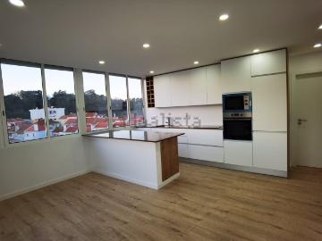 Apartamento, Laranjeiro e Feijó